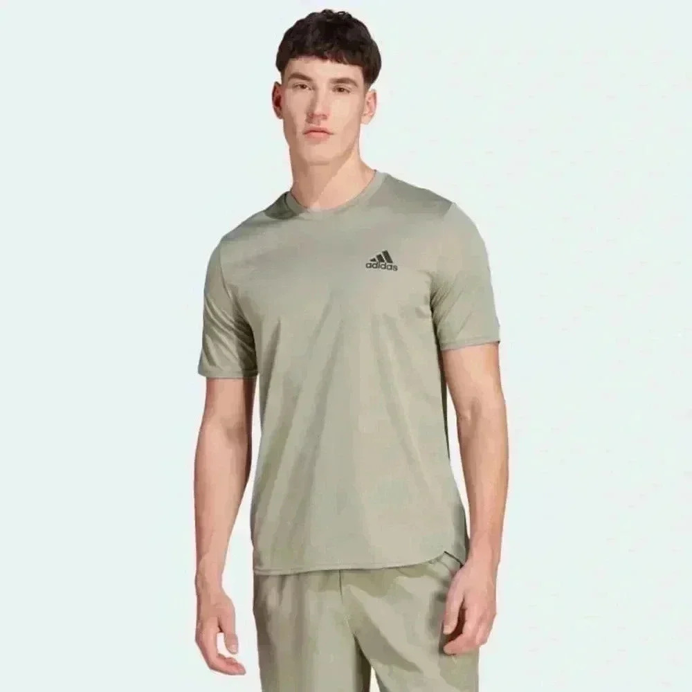 Title: Adidas Men’s Climalite Grey Performance T-Shirt - 
Pit to Pit 19”